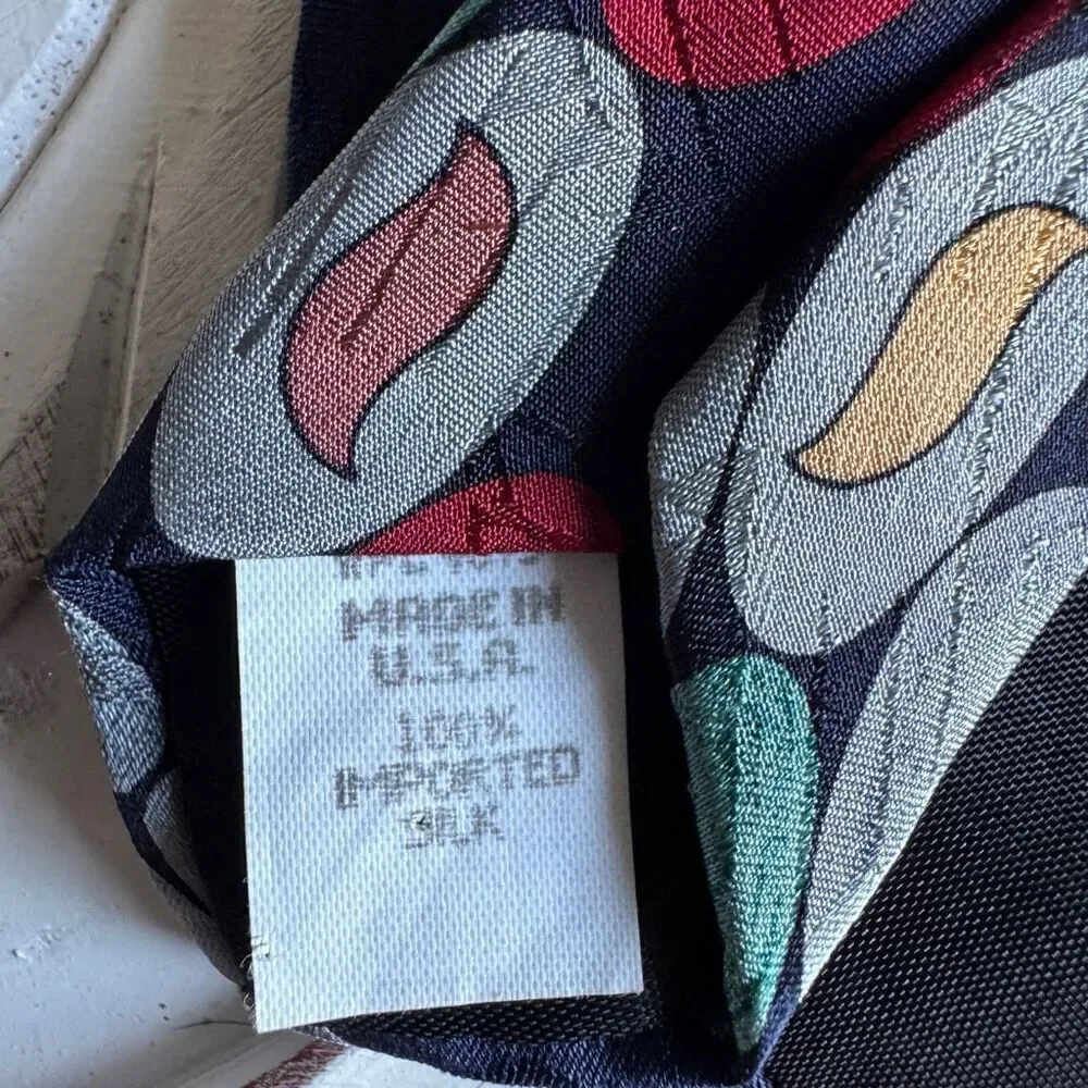 Oscar de la Renta couture collection vintage silk tie